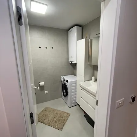 Oasis - Free Parking דירה