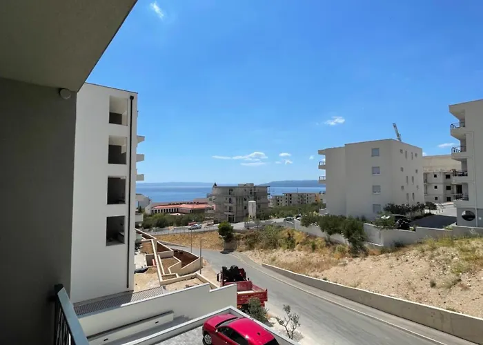 Oasis - Free Parking Apartment